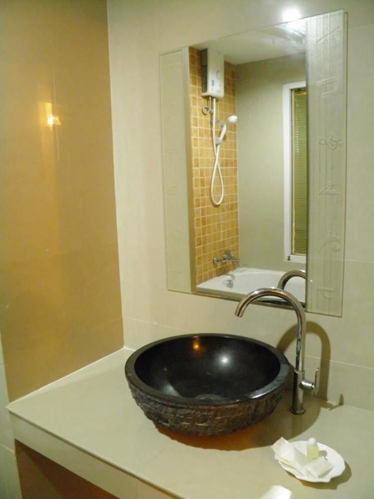 Chivapuri Residence Bangsaen Chonburi Eksteriør billede