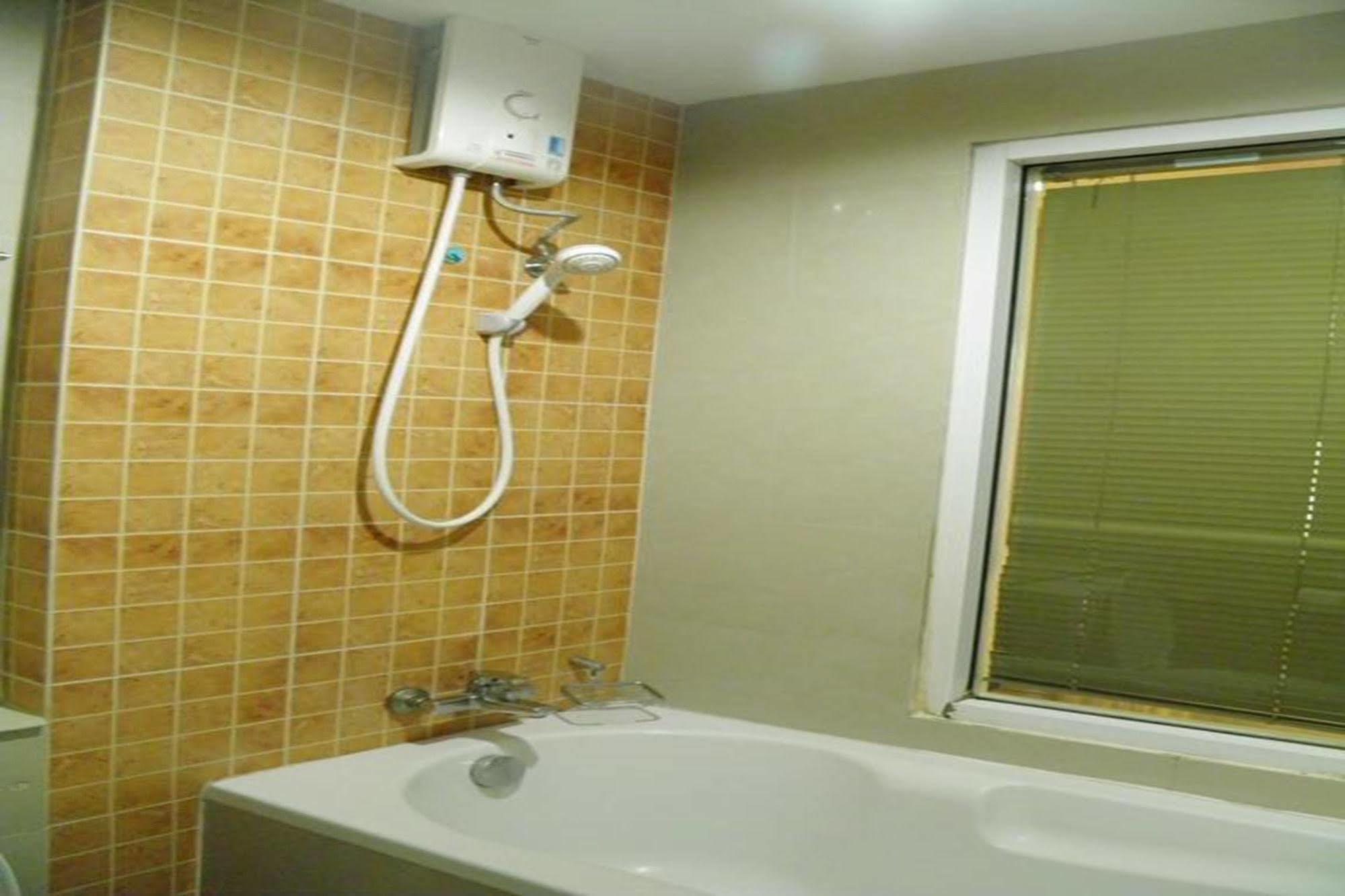 Chivapuri Residence Bangsaen Chonburi Eksteriør billede